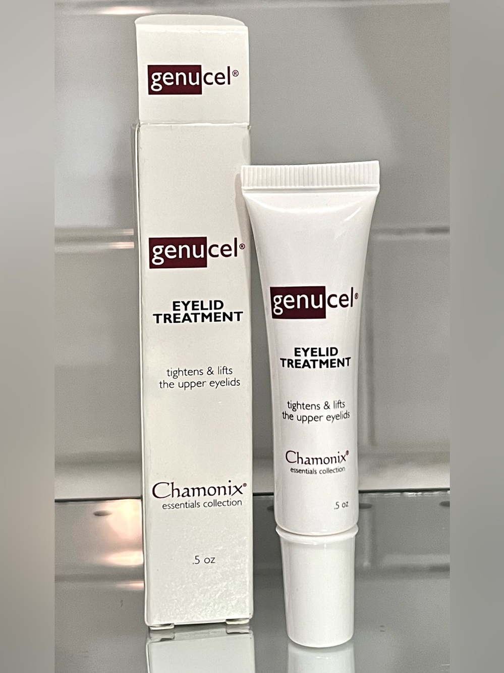 Chamonix Genucel Eyelid Treatment full size